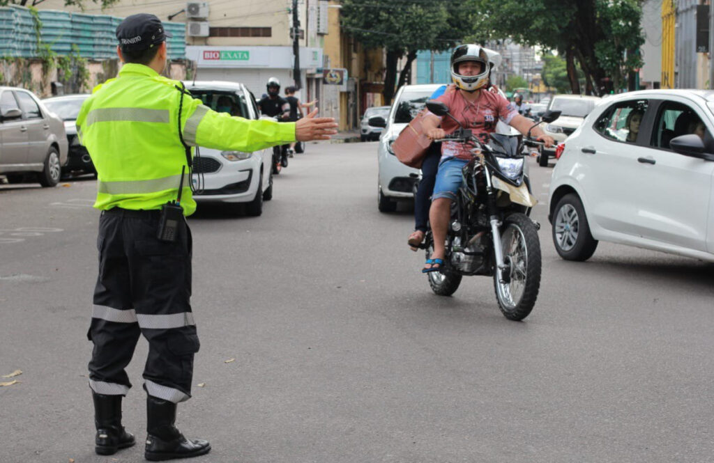 Rede Tiradentes Infrações de motociclistas aumentaram mais de 33 em