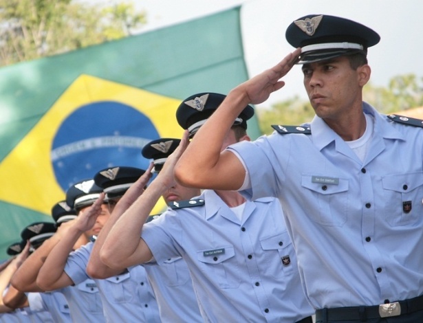 rp cerimonia de juramento a bandeira da aeronautica