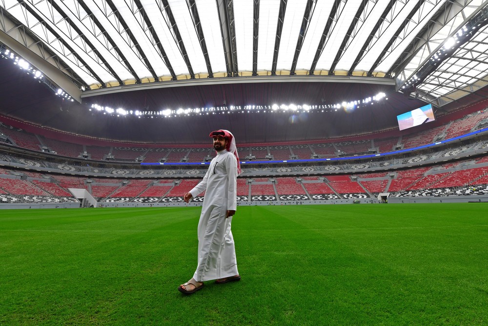 Catar instala gramado no palco da final de 2022 e projeta sexto estádio  concluído em outubro, Copa do Mundo