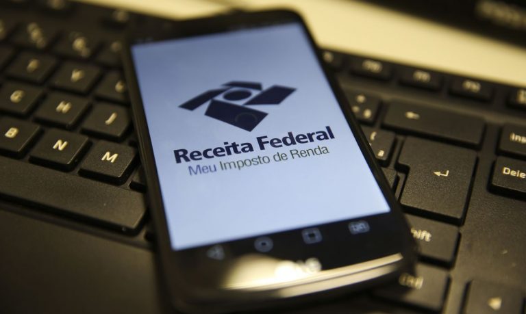 Receita libera hoje consulta ao 3º lote de restituição do ...